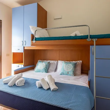 Casa Shanti - 5 Minuti Dalla Con Piscina Condominiale Holiday home