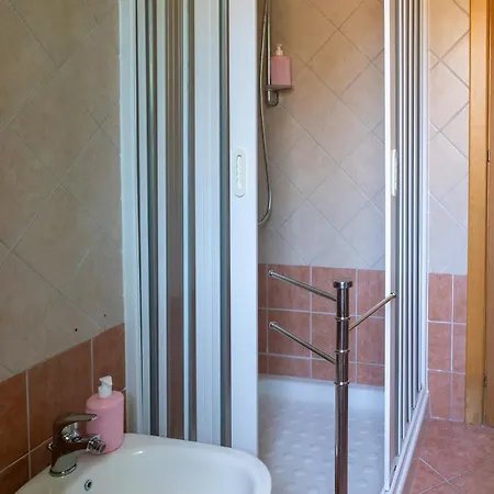 Casa Shanti - 5 Minuti Dalla Con Piscina Condominiale Holiday home