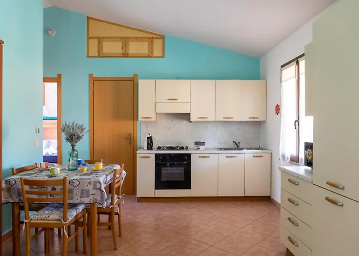 Casa Shanti - 5 Minuti Dalla Con Piscina Condominiale 度假居 *